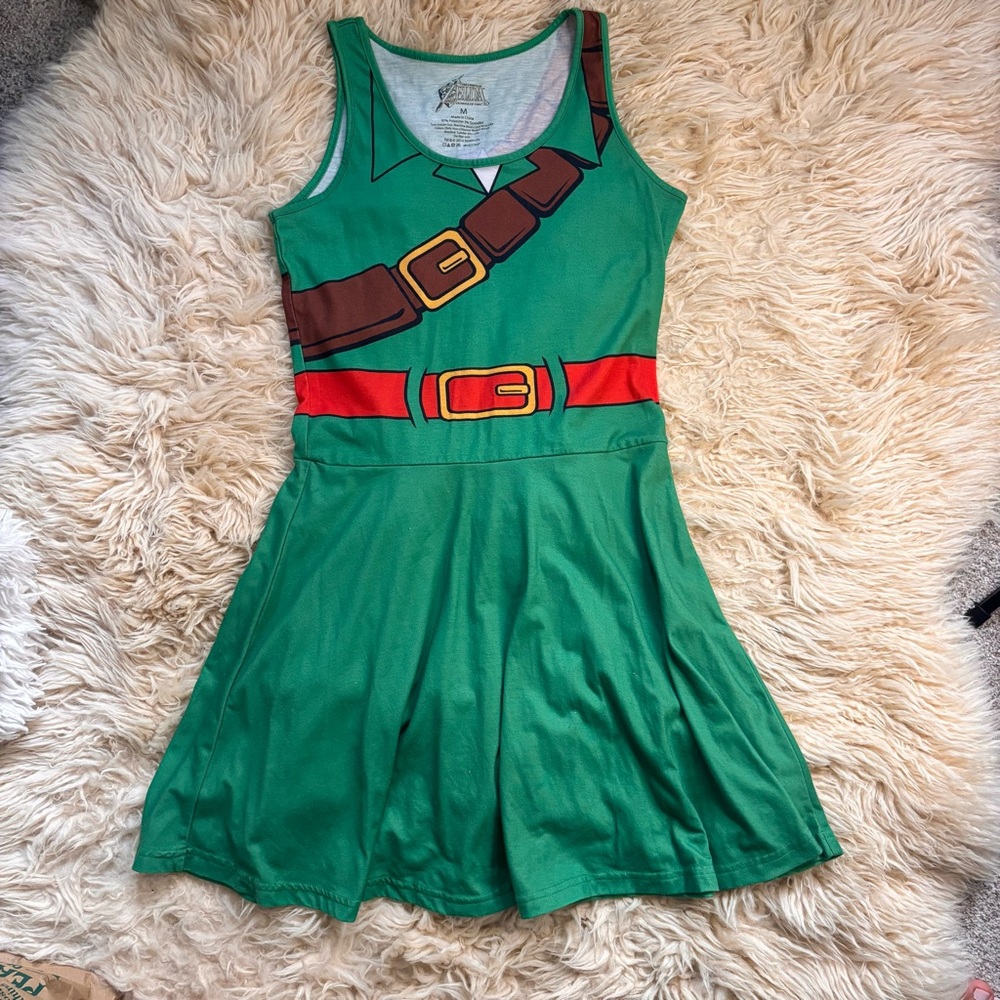 Link from “The Legend of Zelda” dress for women.